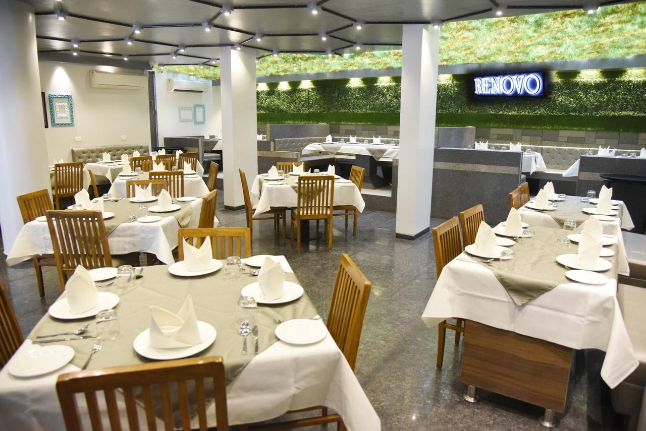 Oyo 10672 Hotel Riviera Nashik Extérieur photo