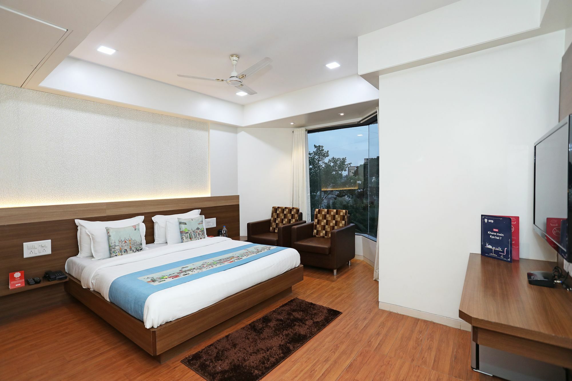 Oyo 10672 Hotel Riviera Nashik Extérieur photo